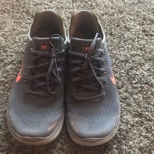 Nike free runs